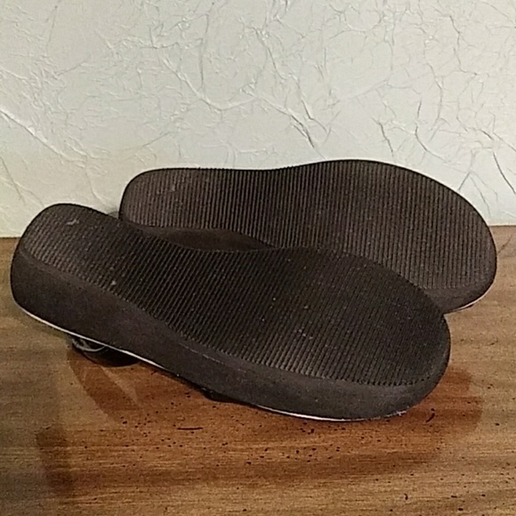 Kenneth Cole Reaction Platform Wedge Sandals - Picture 4 of 6